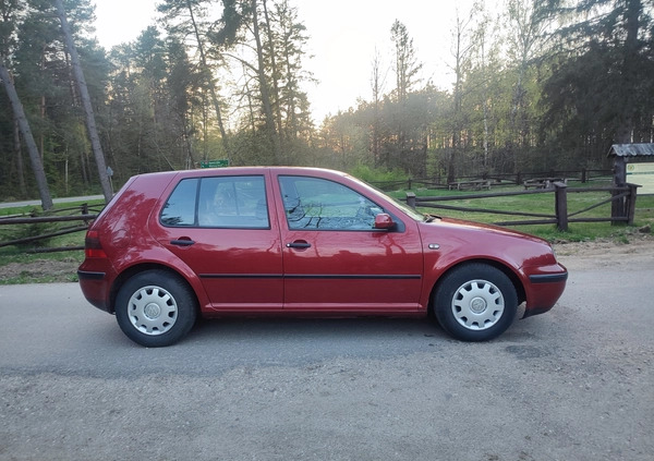 Volkswagen Golf cena 6100 przebieg: 187000, rok produkcji 1998 z Żukowo małe 466